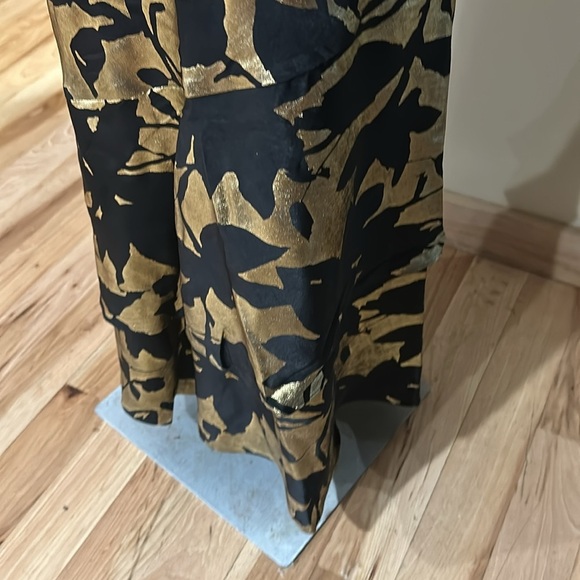 Banana Republic Factory LAMÉ TIERED MAXI SKIRT - Picture 6 of 7